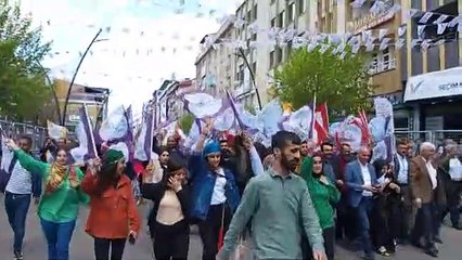 Bingöl'de coşkulu Yeşil Sol Parti mitingi