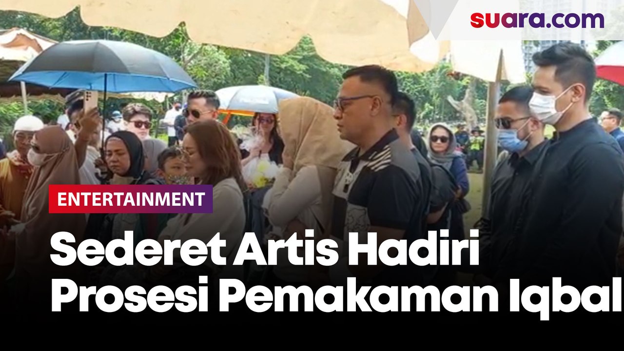 Teuku Wisnu, Dude Herlino, dan Sederet Artis Lainnya Turut Hadir Di Pemakaman Iqbal Pakula