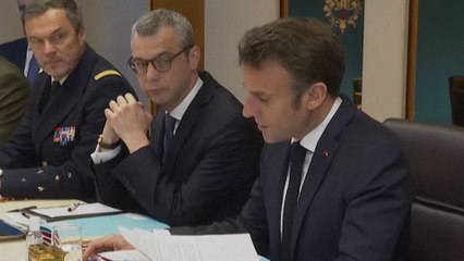 Soudan : la France a évacué 538 personnes, dont 209 de ses ressortissants, annonce Emmanuel Macron