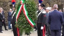 25 aprile, l'omaggio di Antonio Tajani alle Fosse Ardeatine
