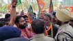 सीएम भूपेश बघेल व विधायक सत्यनारायण शर्मा से सवाल पूछने जा रहे भाजपाइयों को पुलिस ने रोका