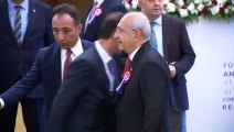Erdoğan, Kılıçdaroğlu’nun elini sıkmadı