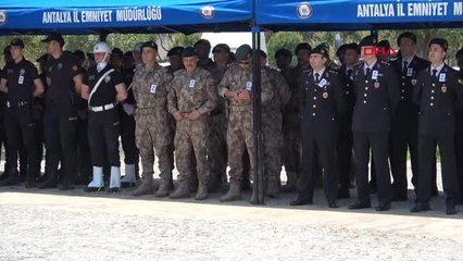 Evine dönerken kaza yapan polis memuru hayatını kaybetti