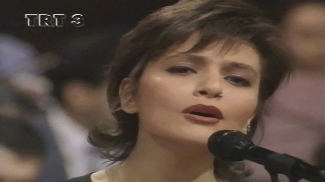 Meltem Yamak / Sevgi çiçekleri açtı bu mevsim