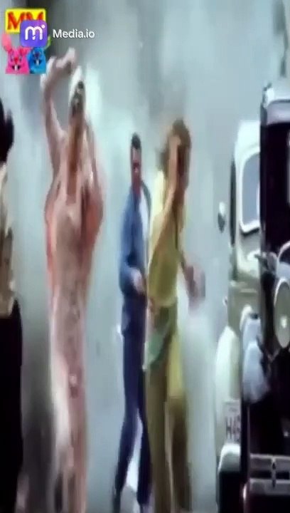 مونتاج كوميدي لأفلام الحرب والتاريخ