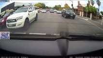 Un conducteur énervé calmé par les airbags... bad karma