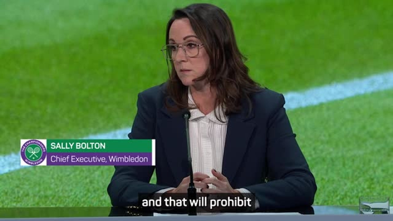 Wimbledon bans Russian and Belarusian flags from 2023 tournament