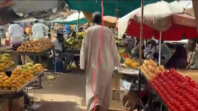 بسبب المعارك.. ارتفاع أسعار المواد الغذائية الأساسية بالسودان