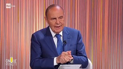 25 aprile, "Io antifascista?": la risposta di La Russa a Vespa - Video