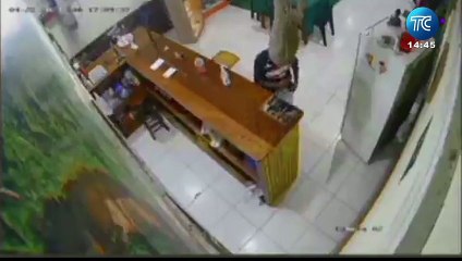 Alias "Correcaminos" ejecuta asalto en local de El Coca pese a tener una pierna