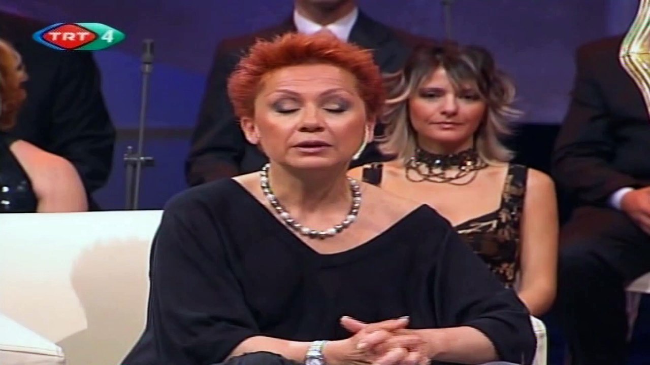 Koro / Unutulmuş birer birer eski dostlar