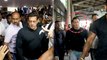 Salman Khan की मुंबई एअरपोर्ट पर धांसू एंट्री, फैन्स हुए पागल