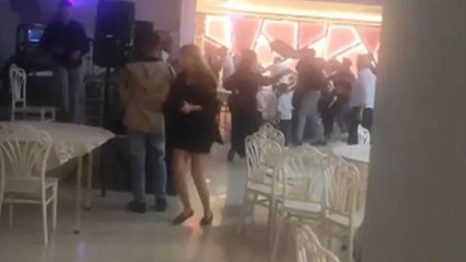 Düğünde iki grup arasında bıçaklı kavga! 10 yaralı