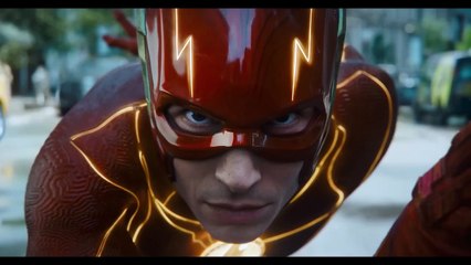 The Flash - Bande-annonce 2 (VOST) avec Ezra Miller Michael Keaton