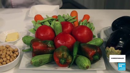 La gastronomía libanesa, de referente mundial a cocina bajo costo por la crisis económica