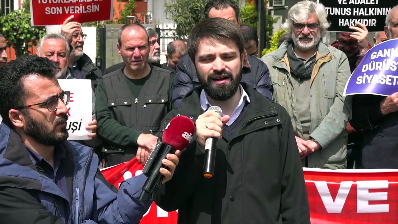 STK’lar Tunus Başkonsolosluğu önünde Gannuşi'ye özgürlük istedi