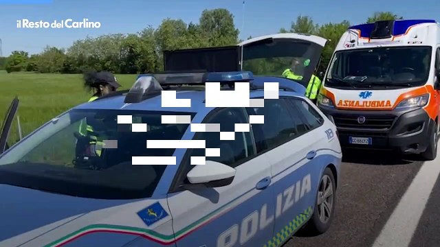 Schianto sull'A13, muore un automobilista