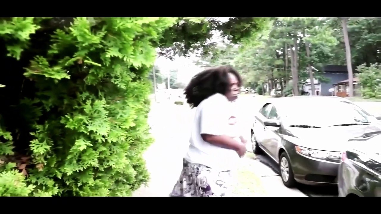 TANGLED AND TWISTED (SEASON 1-EPISODE 10)