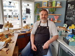 Worthing's new independent bakery – Magpies Magnificent Pies