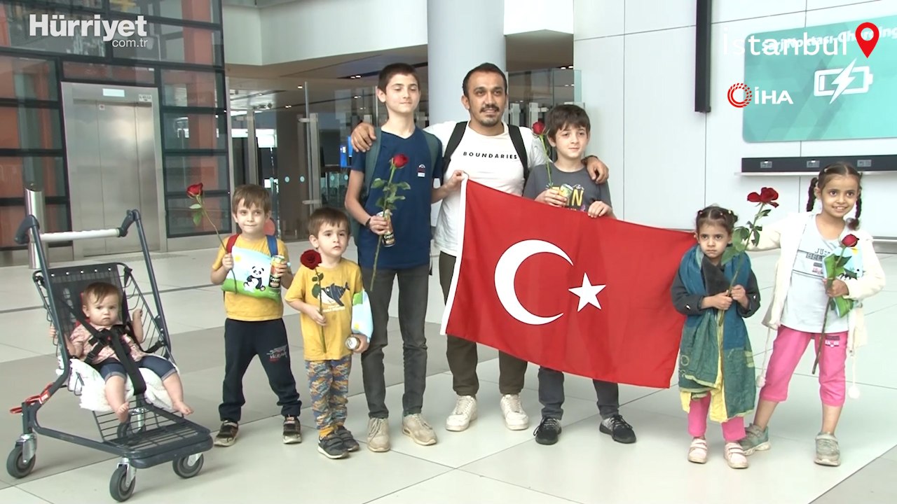 Sudan’daki Türk vatandaşların tahliyesi devam ediyor: Üçüncü kafile İstanbul’a getirildi