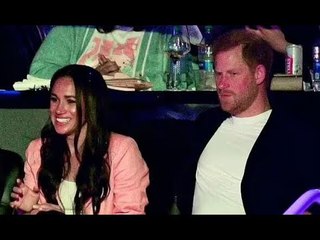 Meghan a repoussé le baiser de Harry au match de basket de Los Angeles "comme s'il était un enfant"