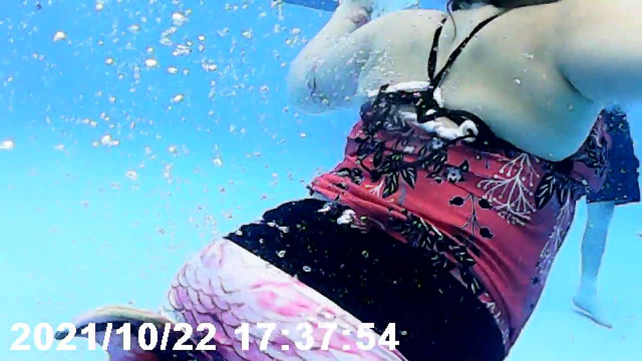 Big Mermaid Tail for Adult Women Men Mermaid Tail No Flipper Beach Costumes Mermaid Swimsuits