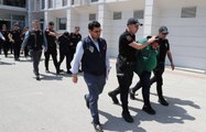 Mersin'de 'sazan sarmalı' yöntemi: Milyonlarca lira dolandırmışlar