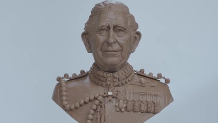 Life-size 23kg chocolate bust of King Charles made for coronation