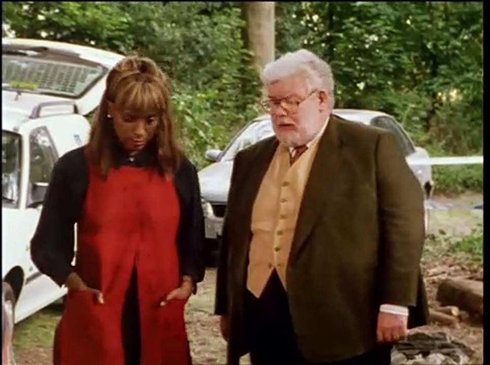 Pie in the Sky. S04 E02. Devils on Horseback (Part 2). video Dailymotion