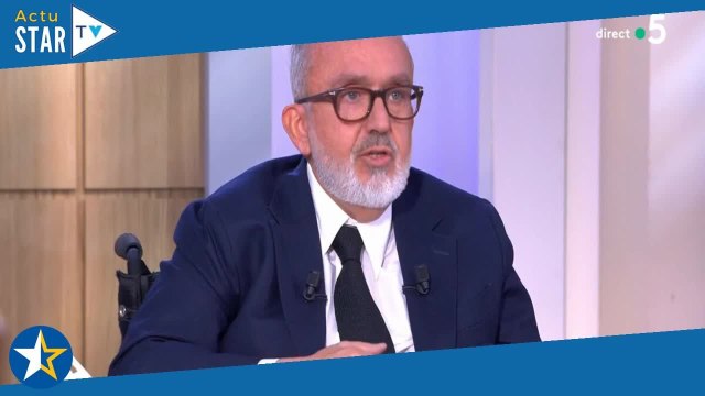 Ça me révulse ! : Dominique Farrugia en colère dans C à vous, le producteur pousse un coup de gueu