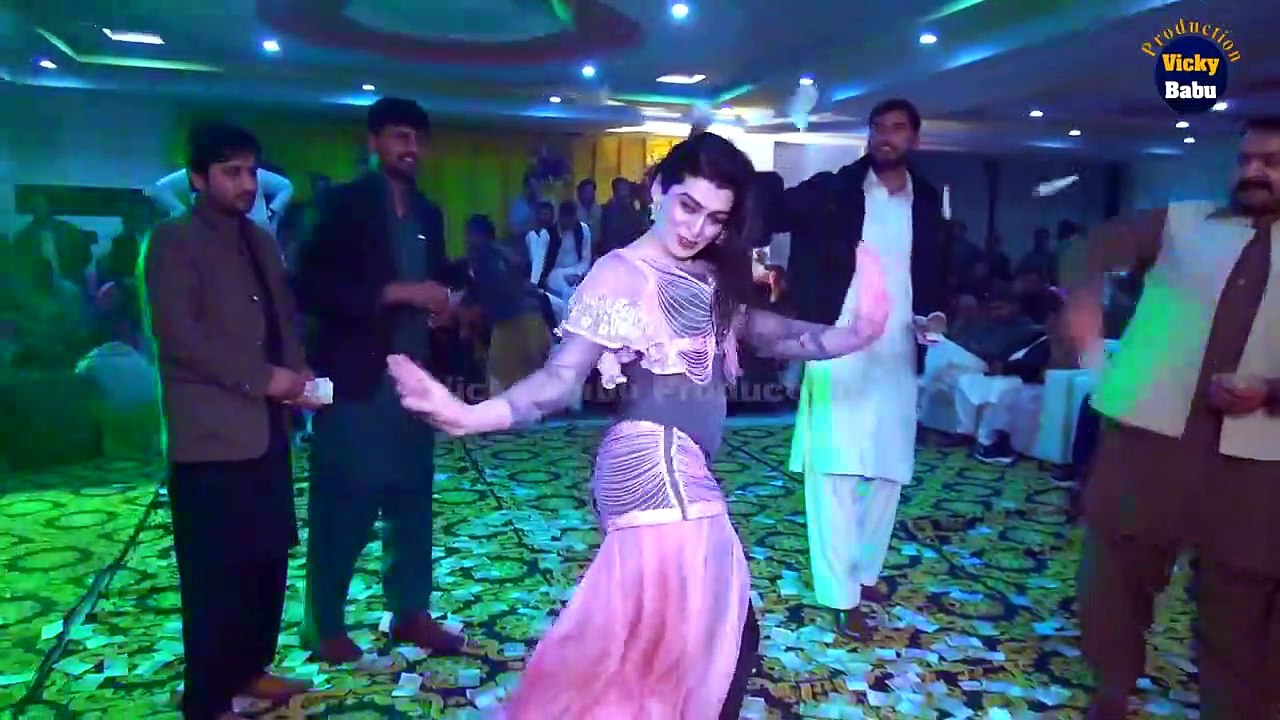 Madam Talash Jan new Dance Video _ Dhole marya wta chkawa _ gujar khan ...