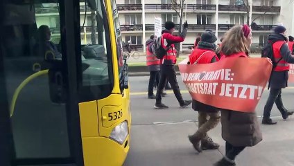 Letzte-Generation-Aktivistin: "Würde auch lieber was anderes machen"