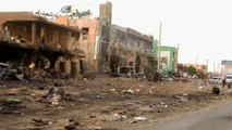 بعد المواجهات.. الجزيرة ترصد آثار الدمار بالسوق المركزي في الخرطوم بحري