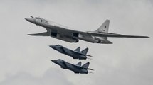 Barents Sea: Russian long-range bombers hold manoeuvres