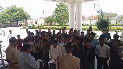 Video Story: Slogans raised by students who quit studies