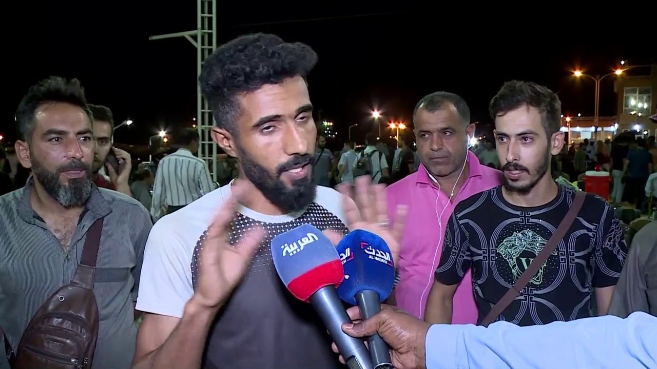 عدد من طالبي الإجلاء في #بورتسودان يعبرون عن آر...