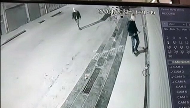 ग्लास व मिठाई सहित 7 दुकानों के शटर तोडकऱ नकदी, दानपात्र आदि चोरी