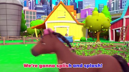 Swimming Pool SPLASH! Fun Summer Songs - Lellobee by CoComelon