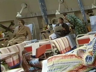 Only When I Laugh S03 E05