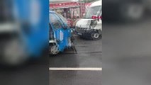 İSTANBUL-TUZLA'DA YAĞIŞLI HAVA KAZAYA NEDEN OLDU 3 YARALI