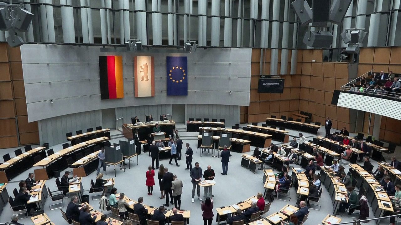 Zitterpartie in Berlin - Wegner wird neuer Regierungschef
