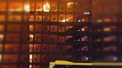 İbrahim Tatlıses'in oturduğu sitede büyük yangın