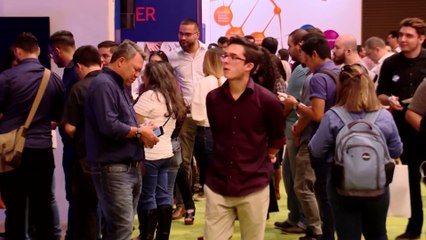 c7-plataforma-de-empleo-para-mayores-de-45-años-270423