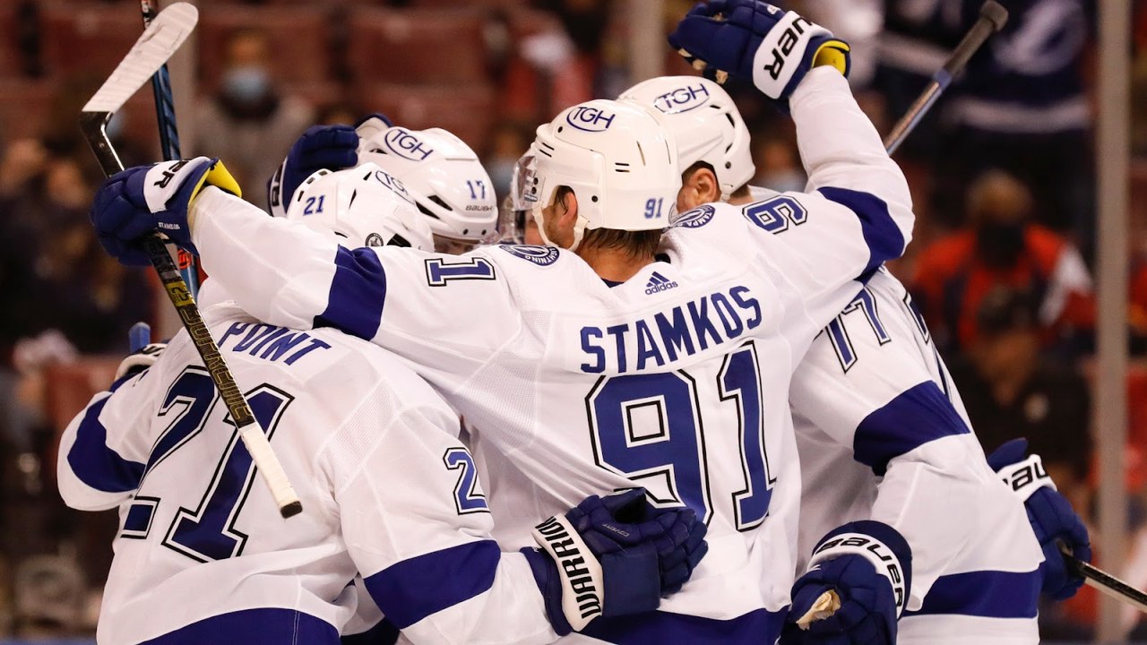 NHL Playoff Preview 4/27: Bolts (+130) Force Ga...