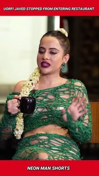 Urfi Javed STOPPED from entering Restaurant...ANGRY! | Urfi Javed News Shorts Facts #shorts