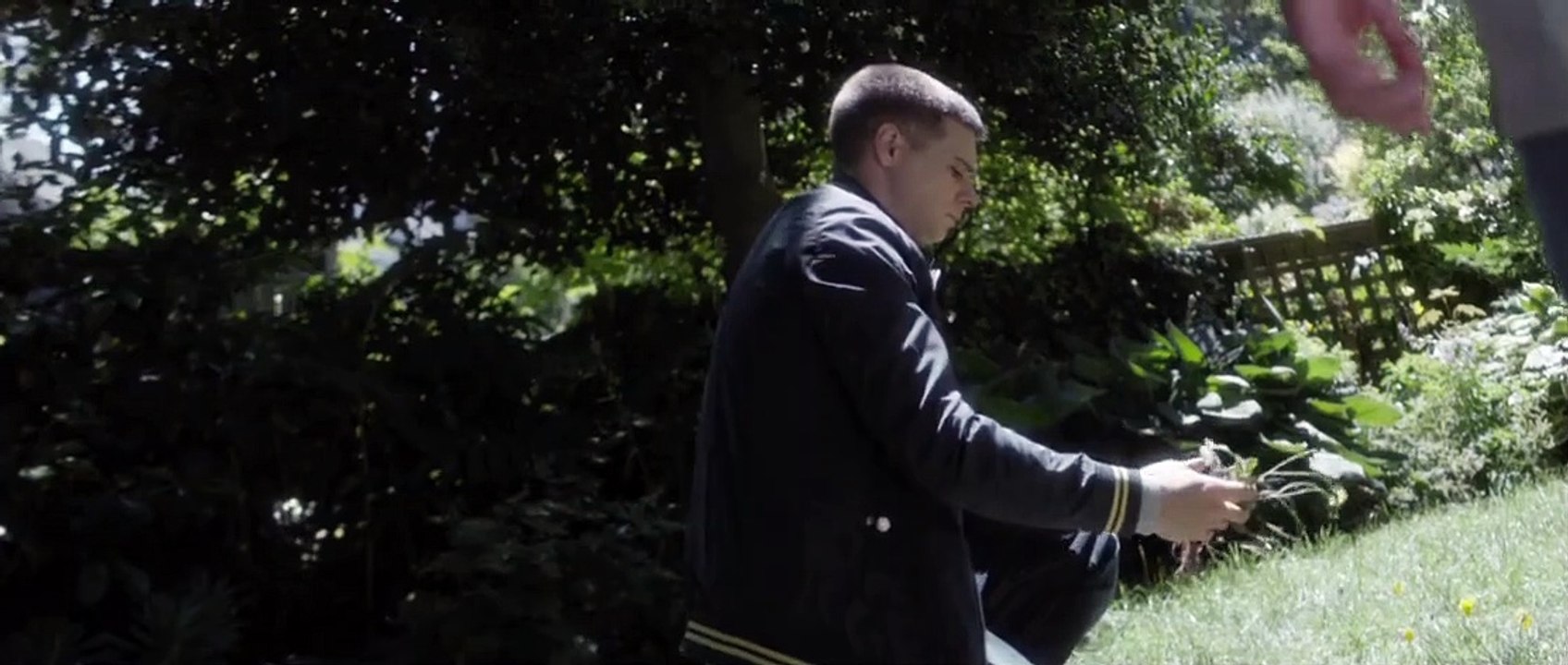 Travelers S01 E09