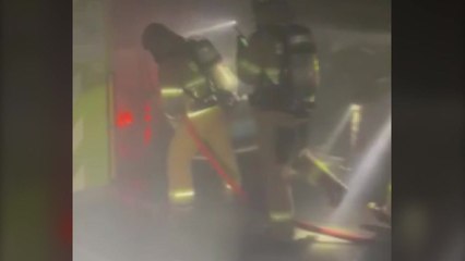 주차된 전기차에서 불...주변 차량 5대도 피해 / YTN