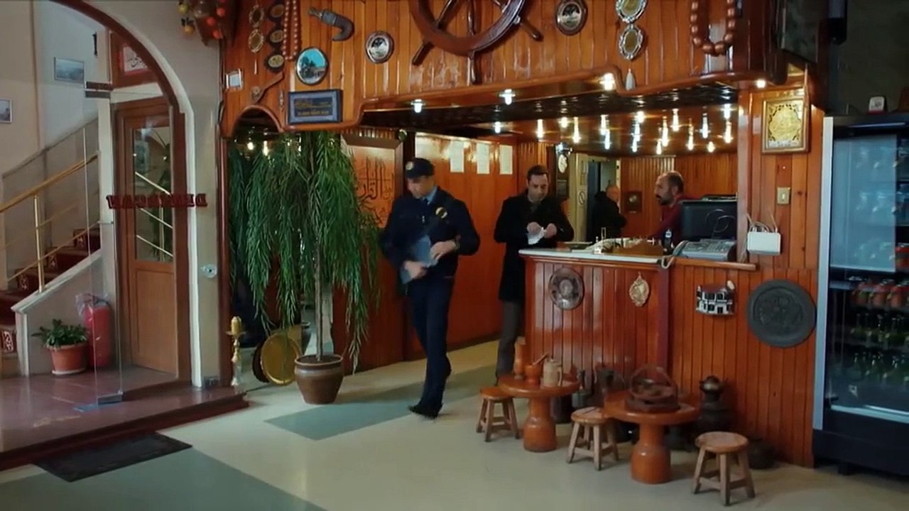 مسلسل اللؤلؤة السوداء الحلقة 4