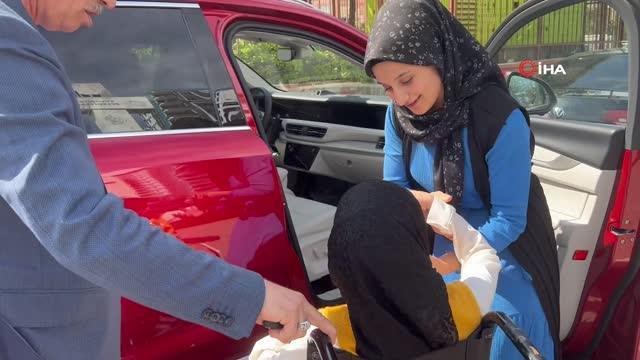 Engelli genç kızın TOGG sevinci