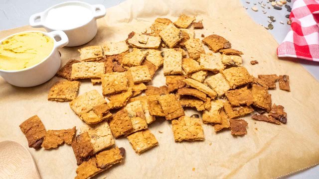 Receta de crackers de legumbres y avena